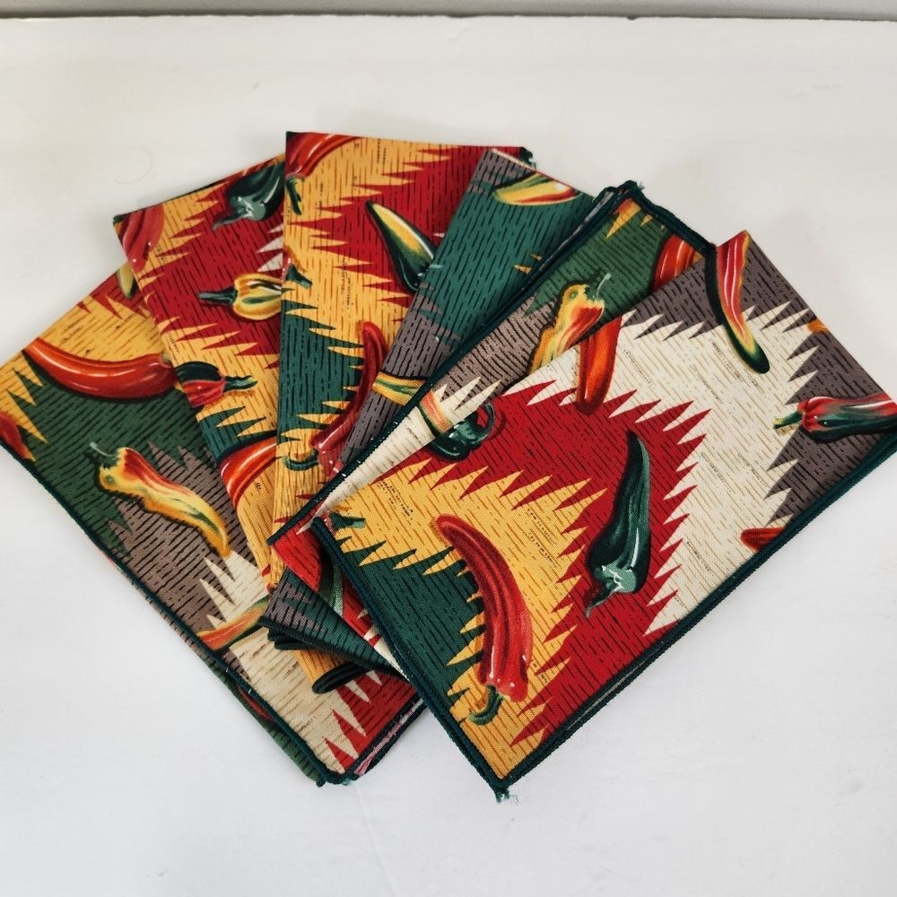 Southwestern Napkins Chile Peppers 17" Napkins Set of 6 NWT